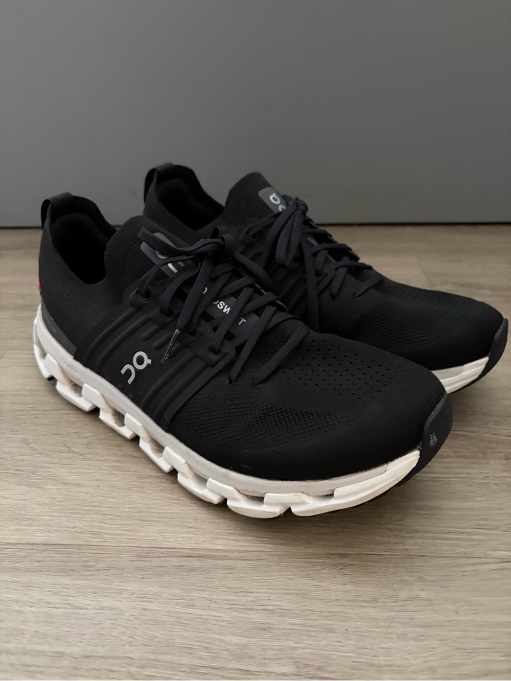 On Running Cloudswift men’s Running Shies size 11